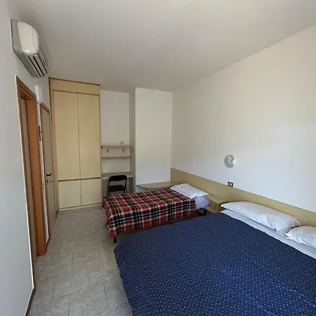 Fraternitas - Assisi Apartament *
